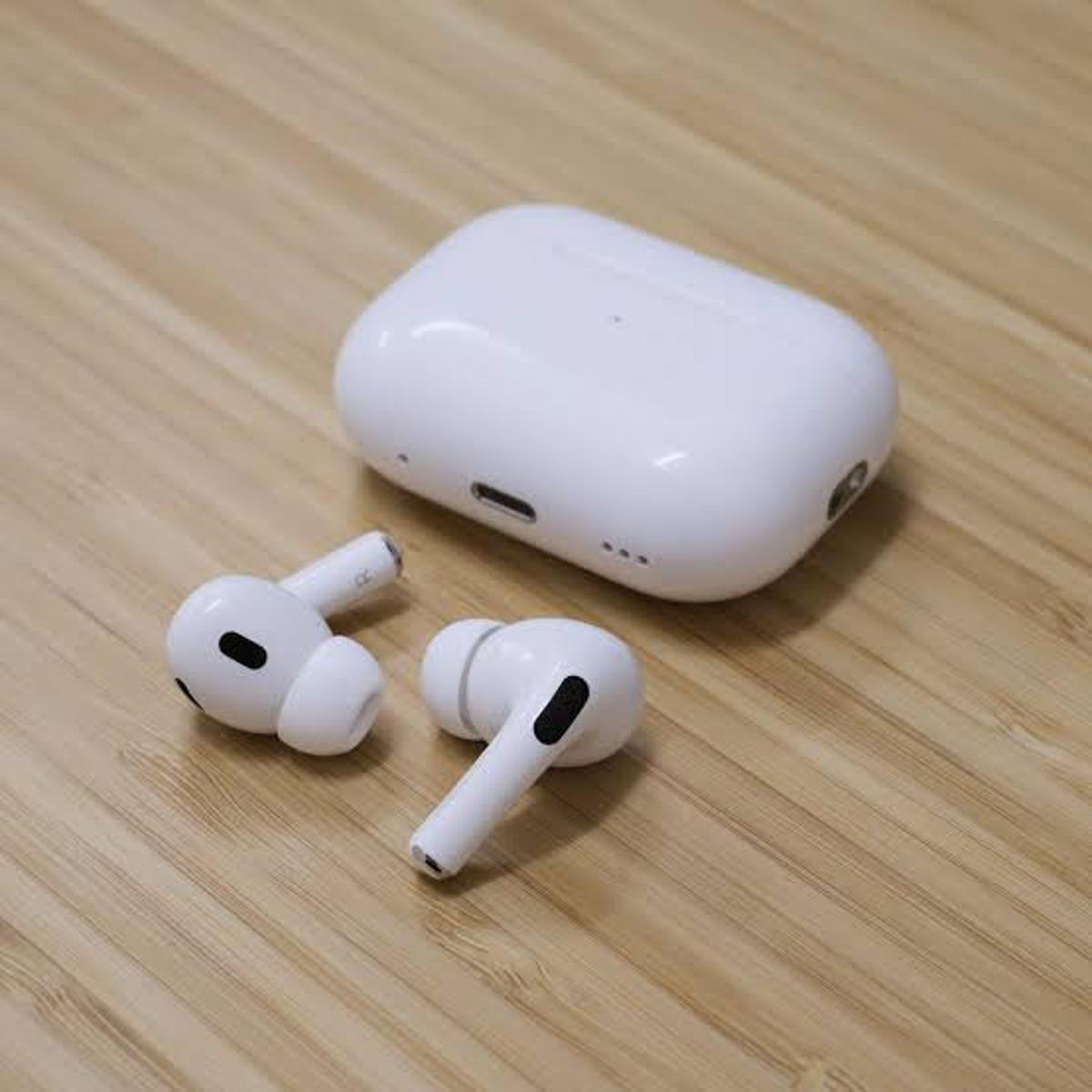 Airpods_Pro Wireless Earbuds with High Quality Sound And Bluetooth 5.0